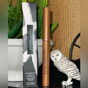 FENTY BEAUTY By Rihanna Shadowstix Eyeshadow Stick In Candy Rapper (Ligh…